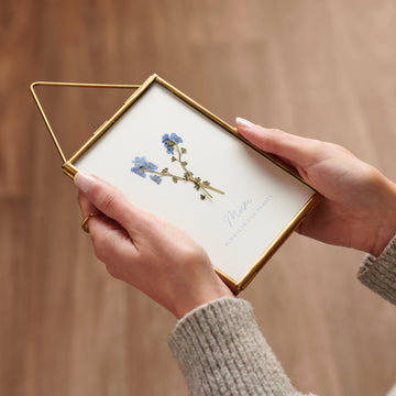 Personalised In Memory Forget-Me-Not Flower Frame
